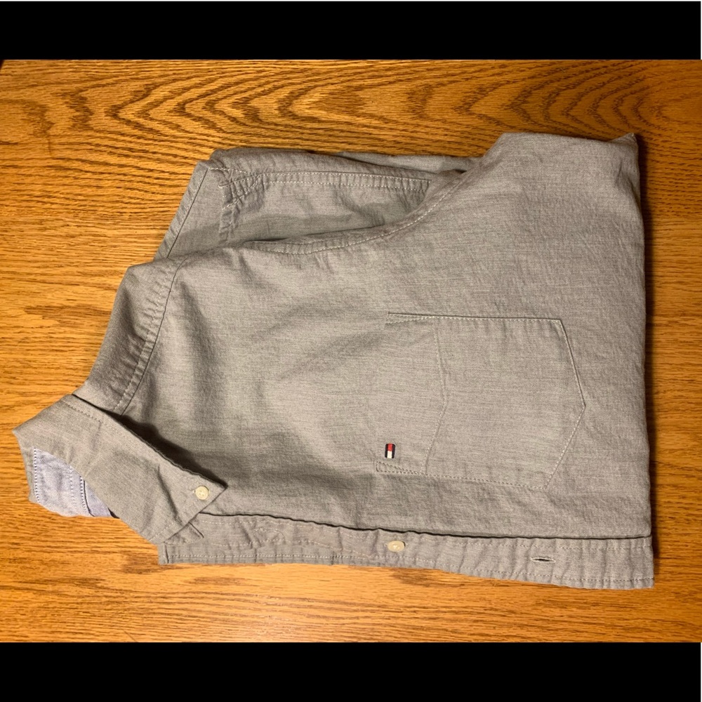 Tommy Hilfiger button down